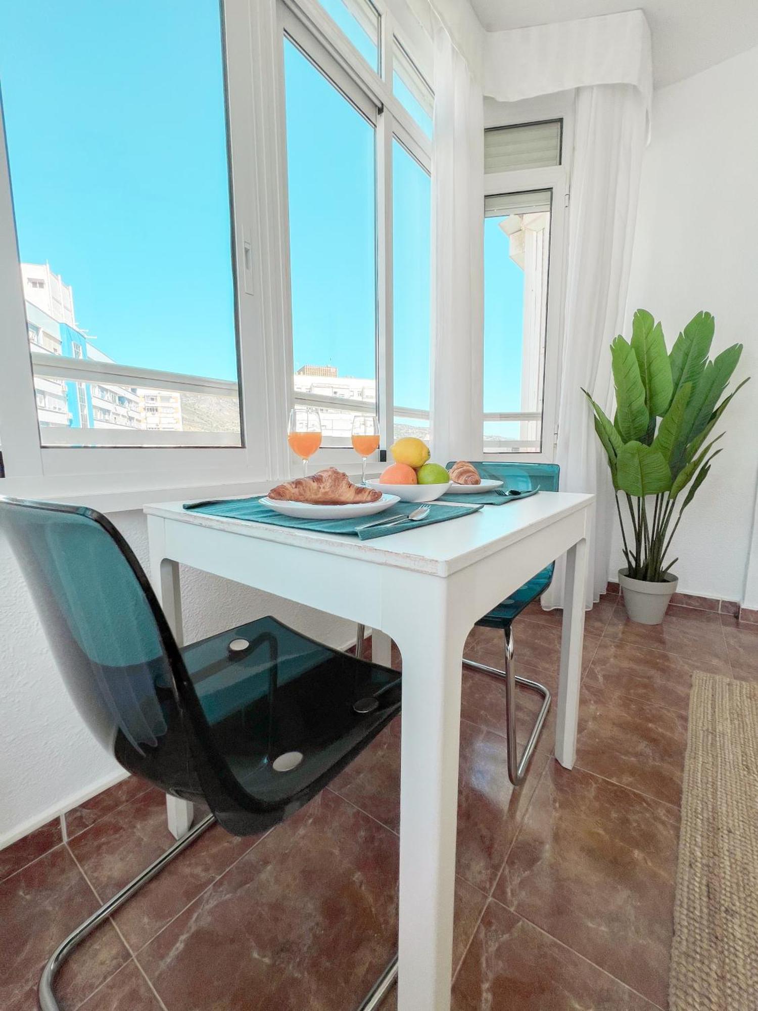 Cozy & Bright Flat Torremolinos Centre Lägenhet Exteriör bild